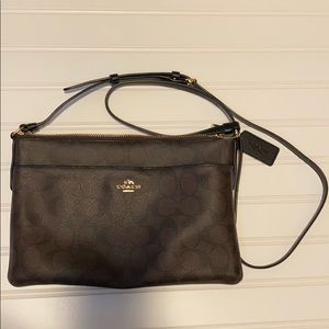 NWOT Authentic Coach crossbody purse